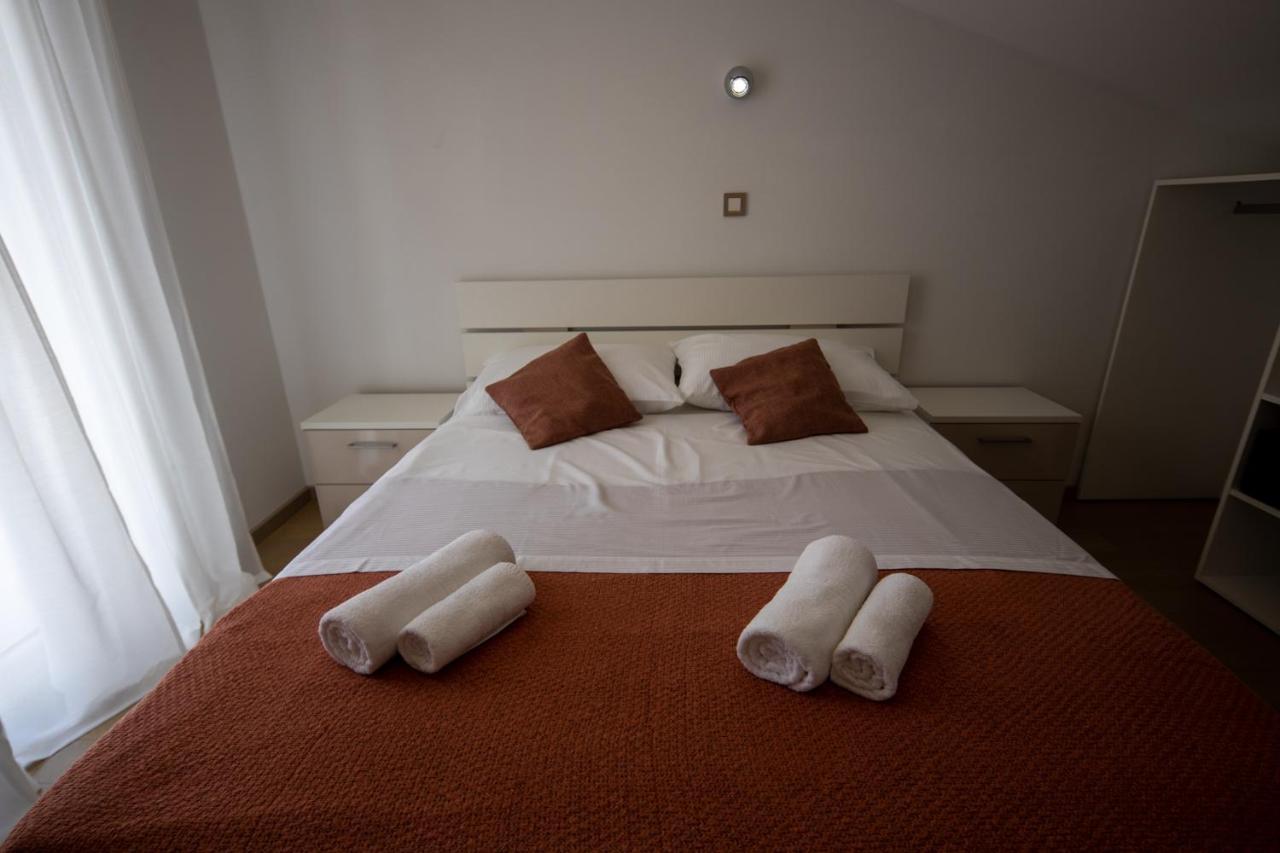 Lumaja Luxury Apartman บีโอกราดนาโมรู ภายนอก รูปภาพ