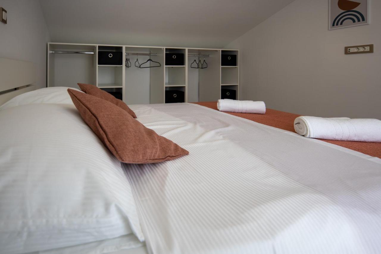 Lumaja Luxury Apartman บีโอกราดนาโมรู ภายนอก รูปภาพ